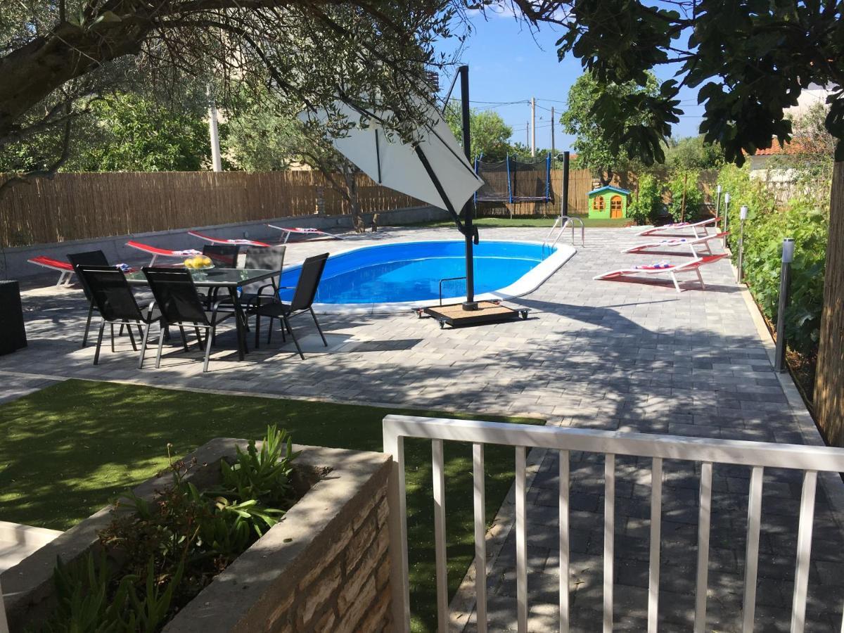 Apartment With Private Pool Sukošan Extérieur photo