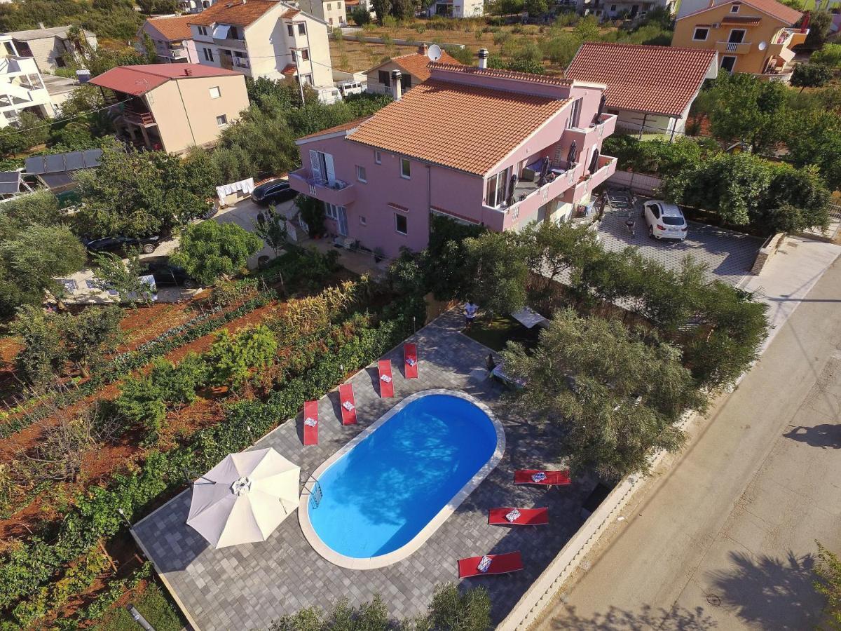 Apartment With Private Pool Sukošan Extérieur photo