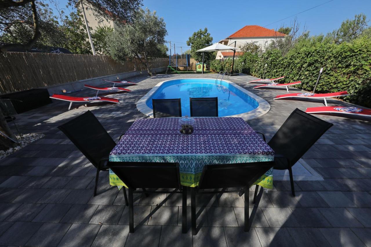 Apartment With Private Pool Sukošan Extérieur photo