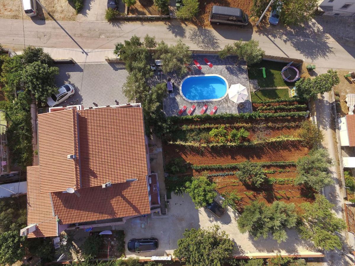 Apartment With Private Pool Sukošan Extérieur photo